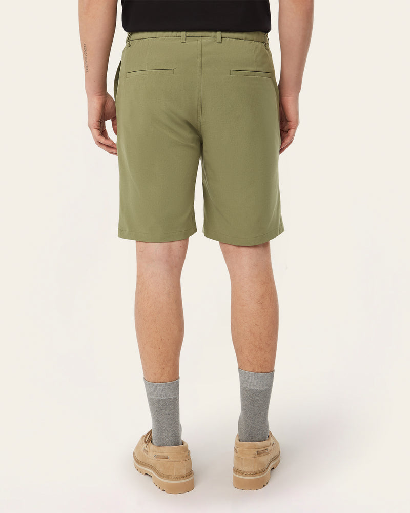 Light-weight shorts olive
