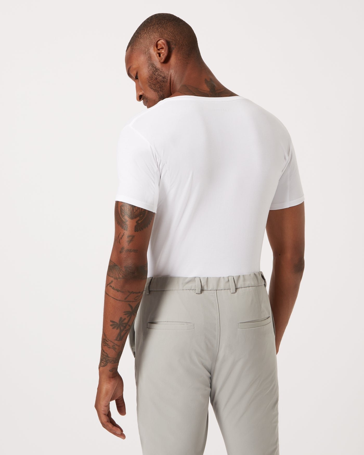 V-neck Undershirt 3-pack bundle